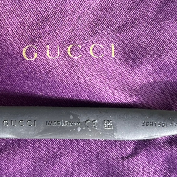 Gucci Logo Stripe Sunglasses GG0010S - Picture 6 of 7